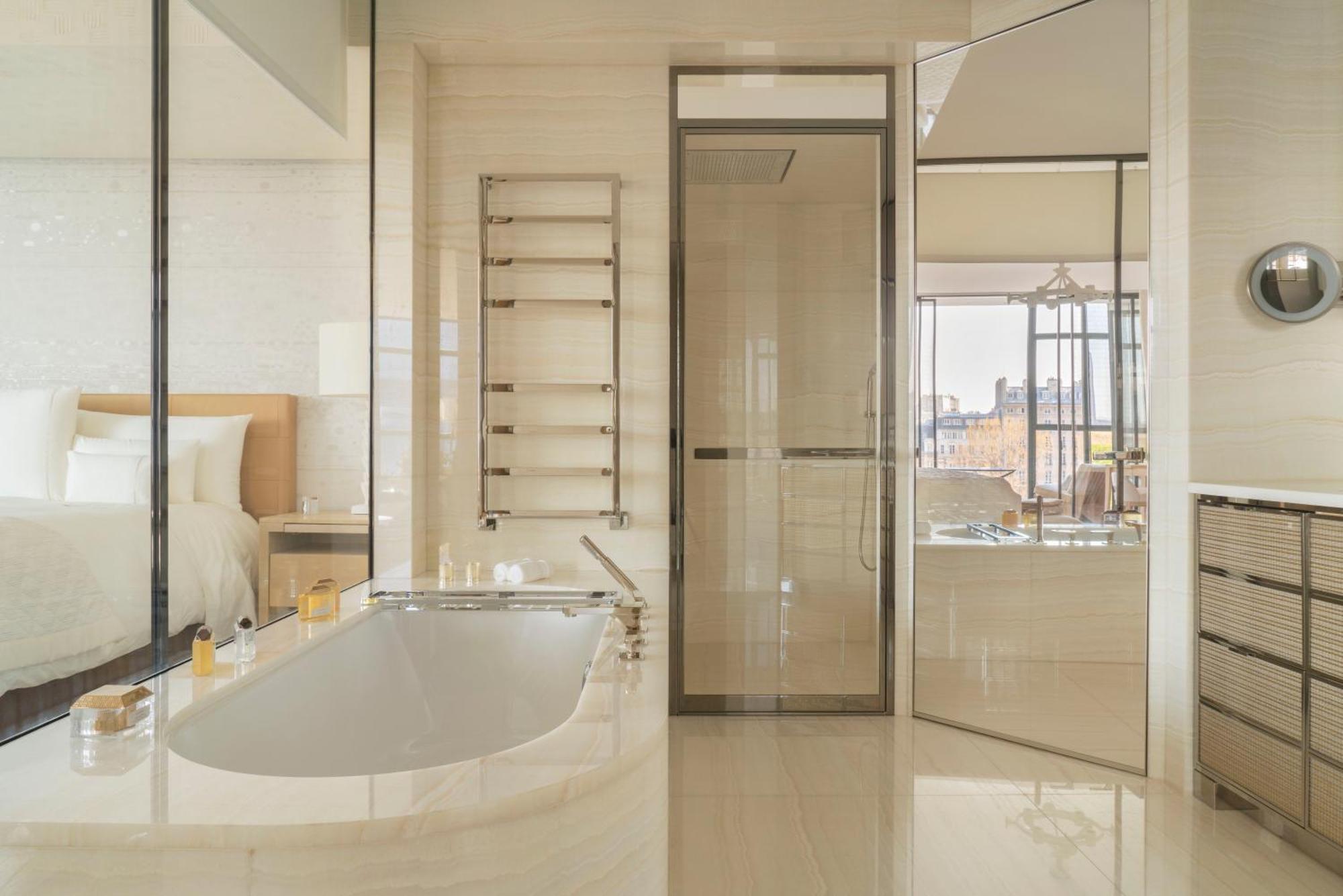 Cheval Blanc Paris & Dior Spa Cheval Blanc Paris Exterior photo